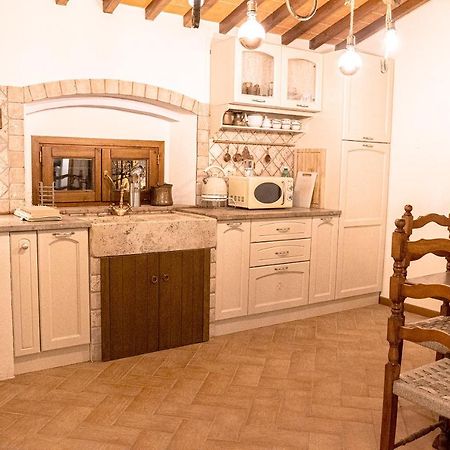 Casa Alle Monache Gambassi Terme Exteriér fotografie